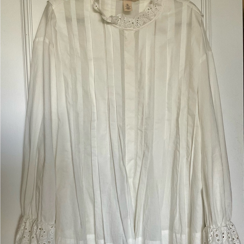 H&M White Lace Trim Blouse